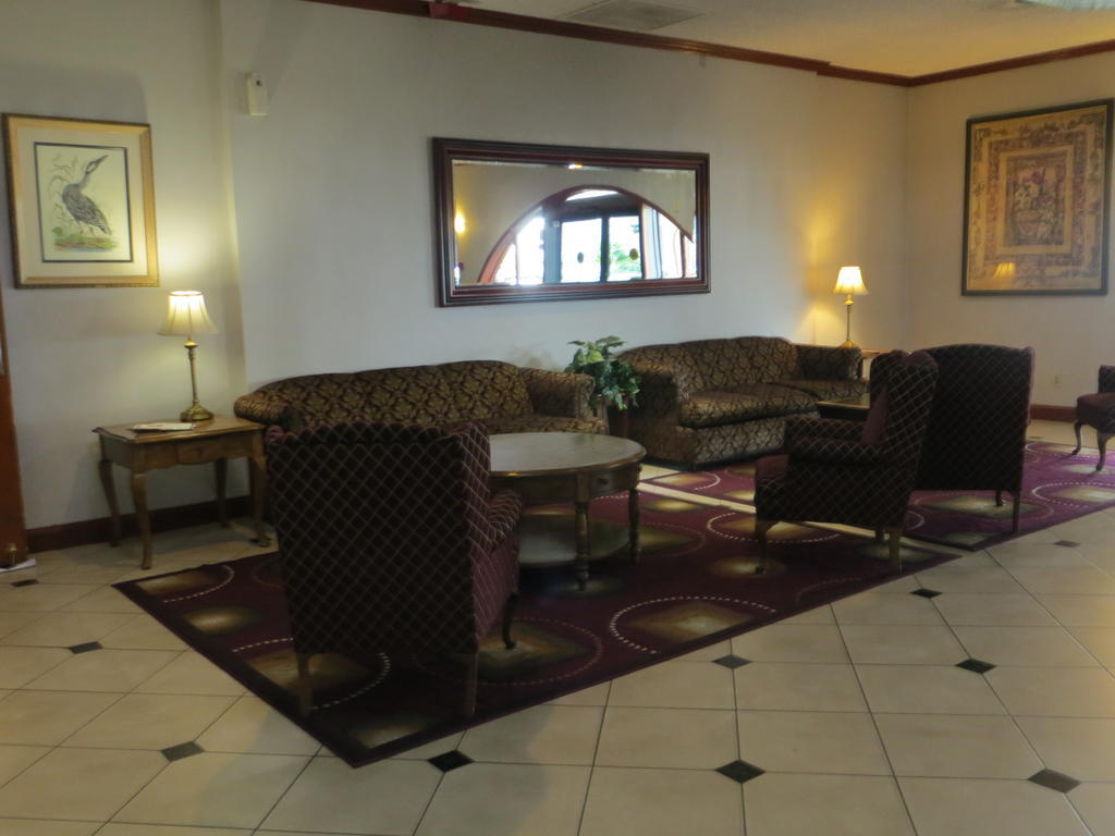 Clarion Inn Conference Center โมเดสโต ภายนอก รูปภาพ