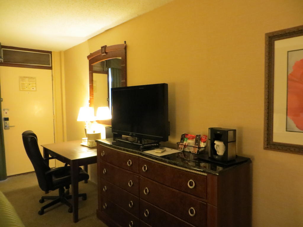 Clarion Inn Conference Center โมเดสโต ภายนอก รูปภาพ
