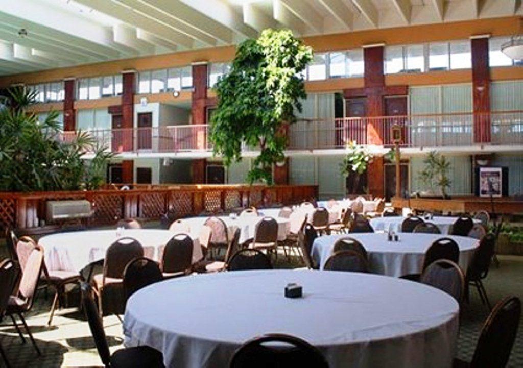 Clarion Inn Conference Center โมเดสโต ภายนอก รูปภาพ