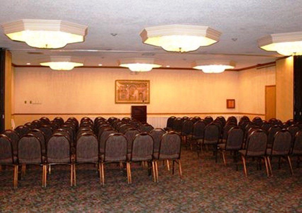 Clarion Inn Conference Center โมเดสโต ภายนอก รูปภาพ