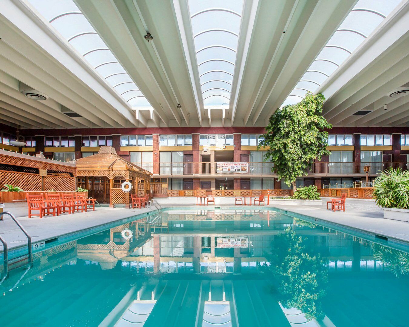 Clarion Inn Conference Center โมเดสโต ภายนอก รูปภาพ