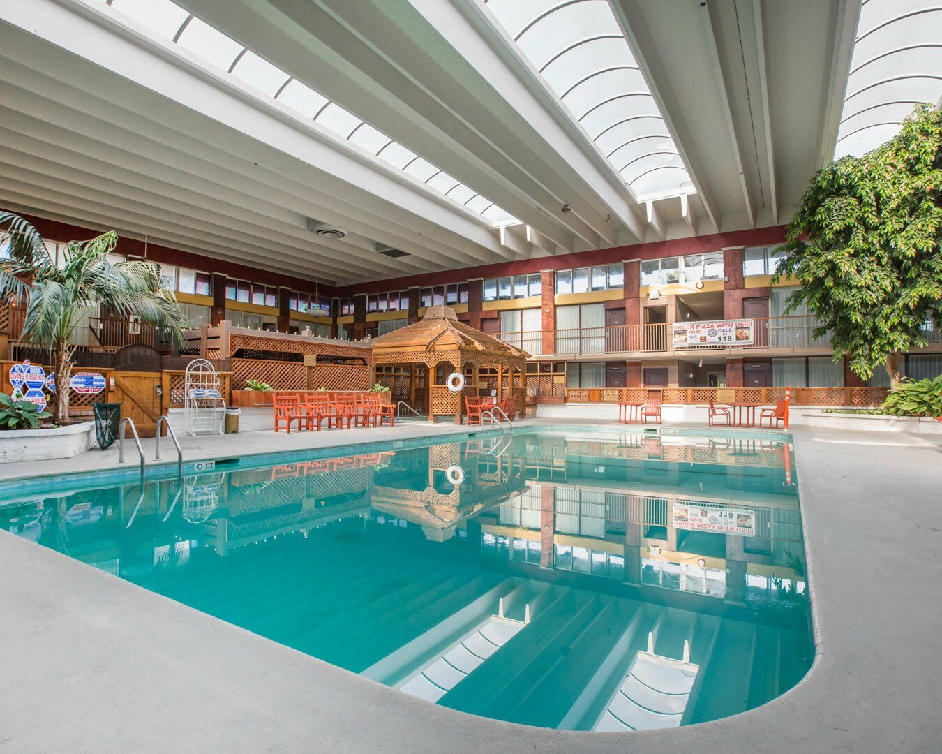 Clarion Inn Conference Center โมเดสโต ภายนอก รูปภาพ